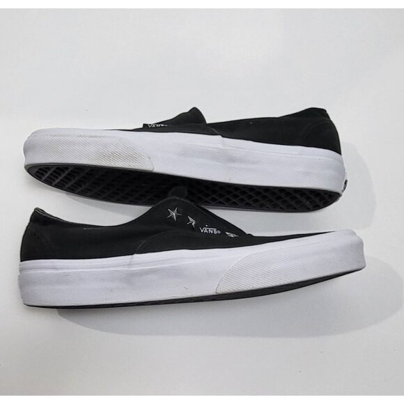 Vans Classic Slip-On Black Sneakers with Studded Stars Size 6 - Picture 8 of 9